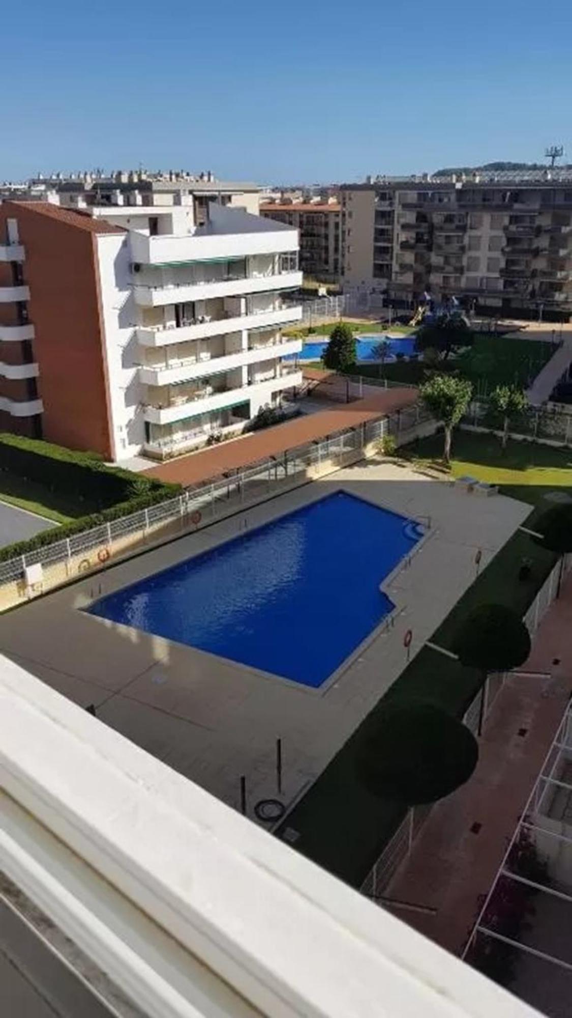 Costa Daurada Apartaments - Aquario Pineda La Pineda Exterior photo